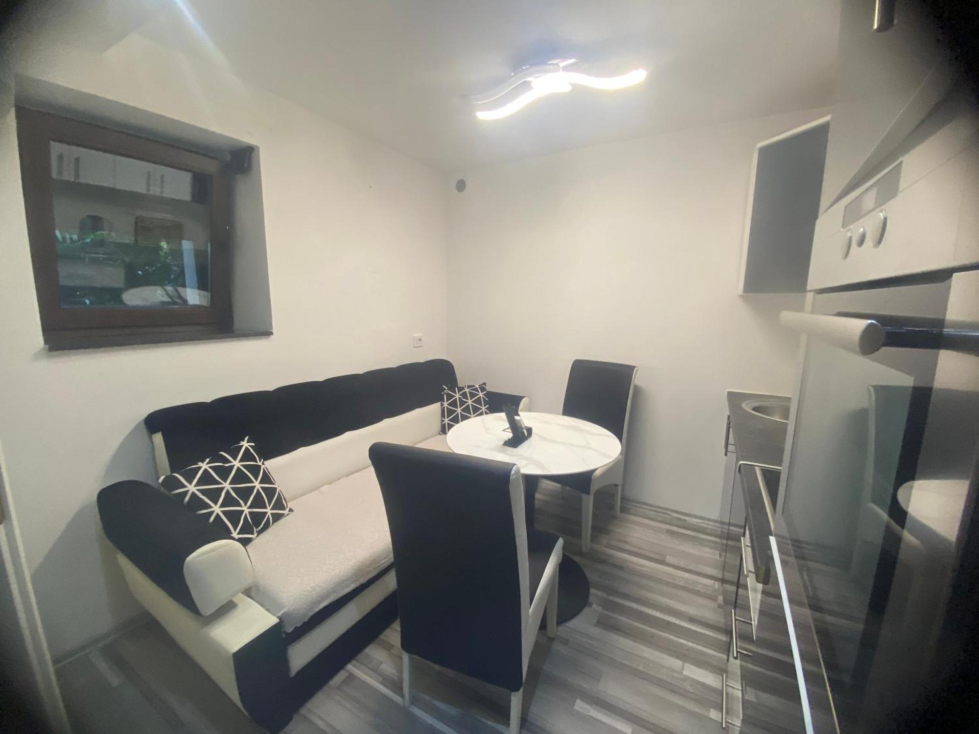 Apartma Emina Apartment Koper Luaran gambar